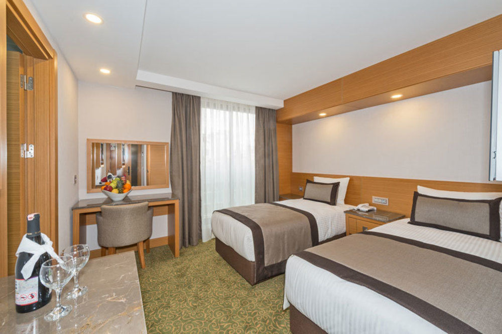 Bisetun Hotel Istanbul Exterior photo